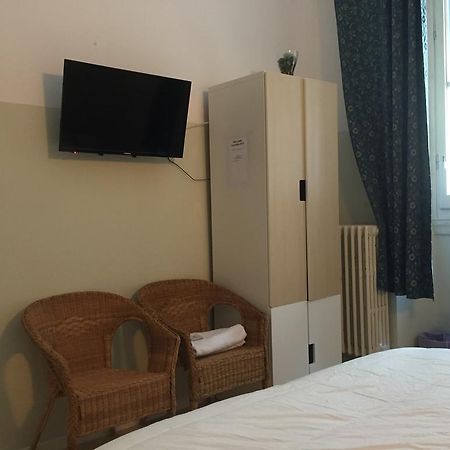 Отель Locanda Pitti Флоренция Экстерьер фото