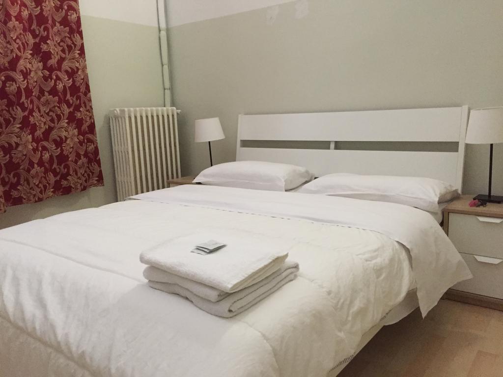 Отель Locanda Pitti Флоренция Экстерьер фото